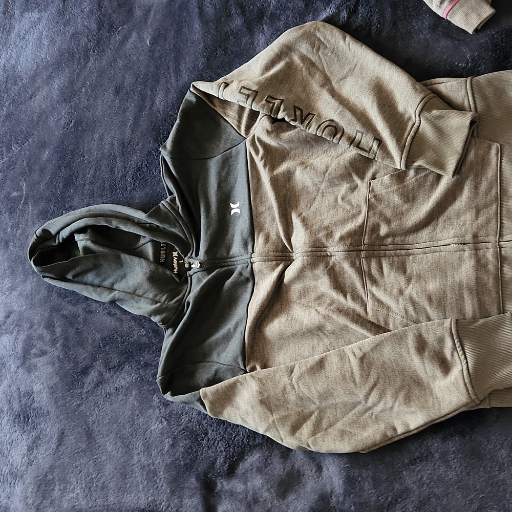 Youth Boys size L Hurley zip up hoodie.